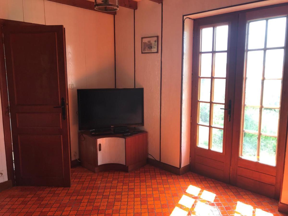 May'S Cottage Availles-Limouzine Bagian luar foto