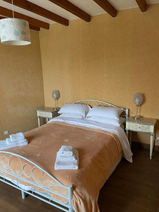 May'S Cottage Availles-Limouzine Bagian luar foto