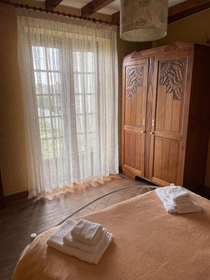 May'S Cottage Availles-Limouzine Bagian luar foto