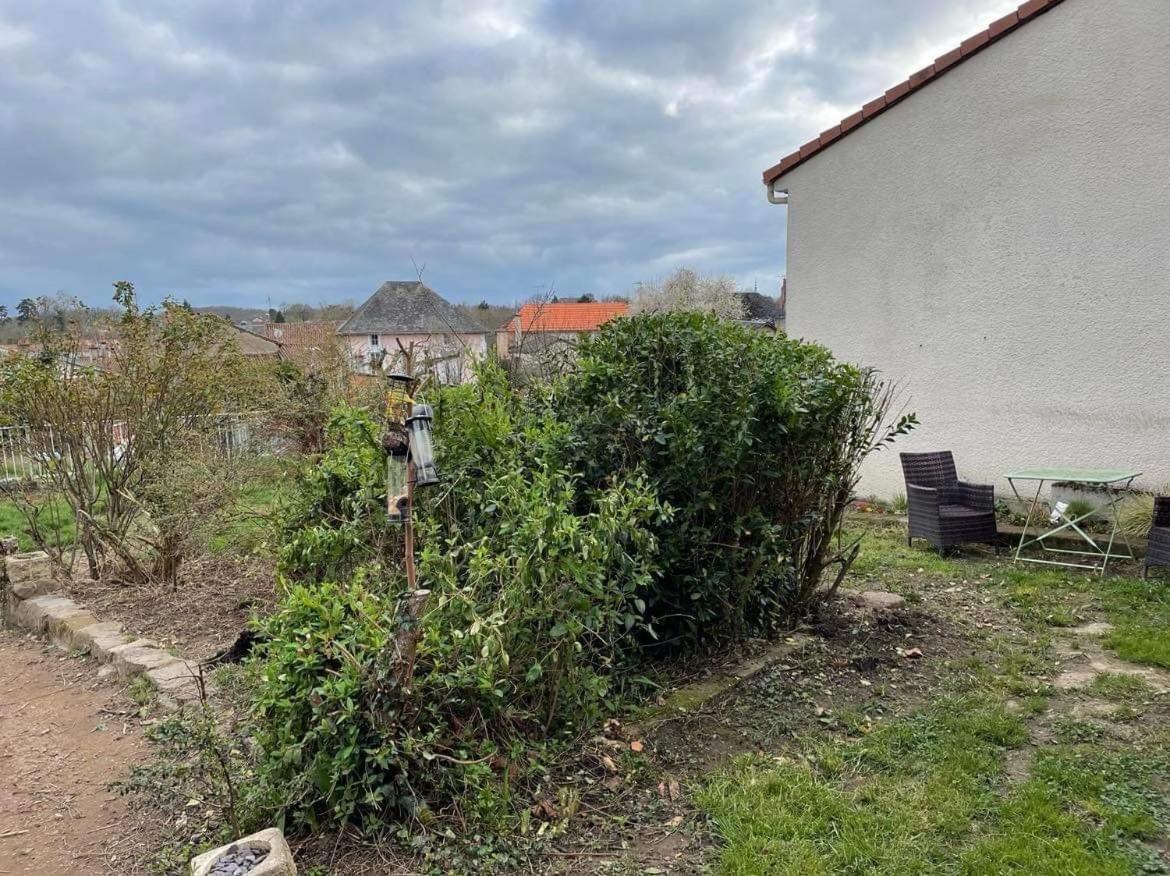 May'S Cottage Availles-Limouzine Bagian luar foto